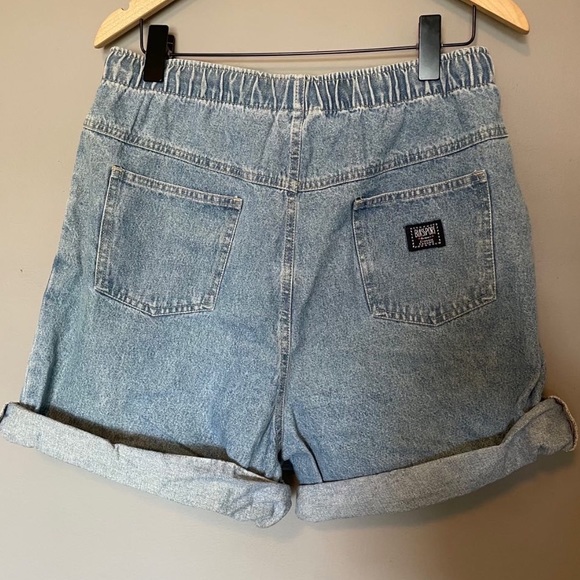 bill blass Pants - VTG Blassport Jean Shorts